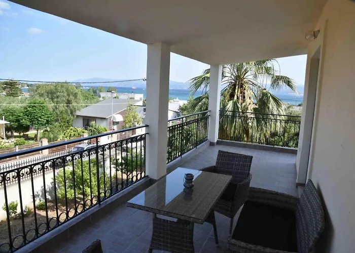 άνετο για 4 με θέα إريتريا